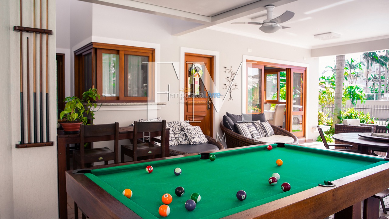Casa para aluguel de temporada em Florianopolis (Jurerê Internacional)