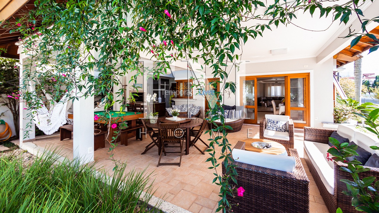 Casa para aluguel de temporada em Florianopolis (Jurerê Internacional)