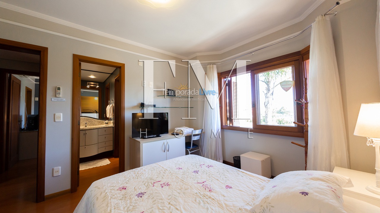 Casa para aluguel de temporada em Florianopolis (Jurerê Internacional)