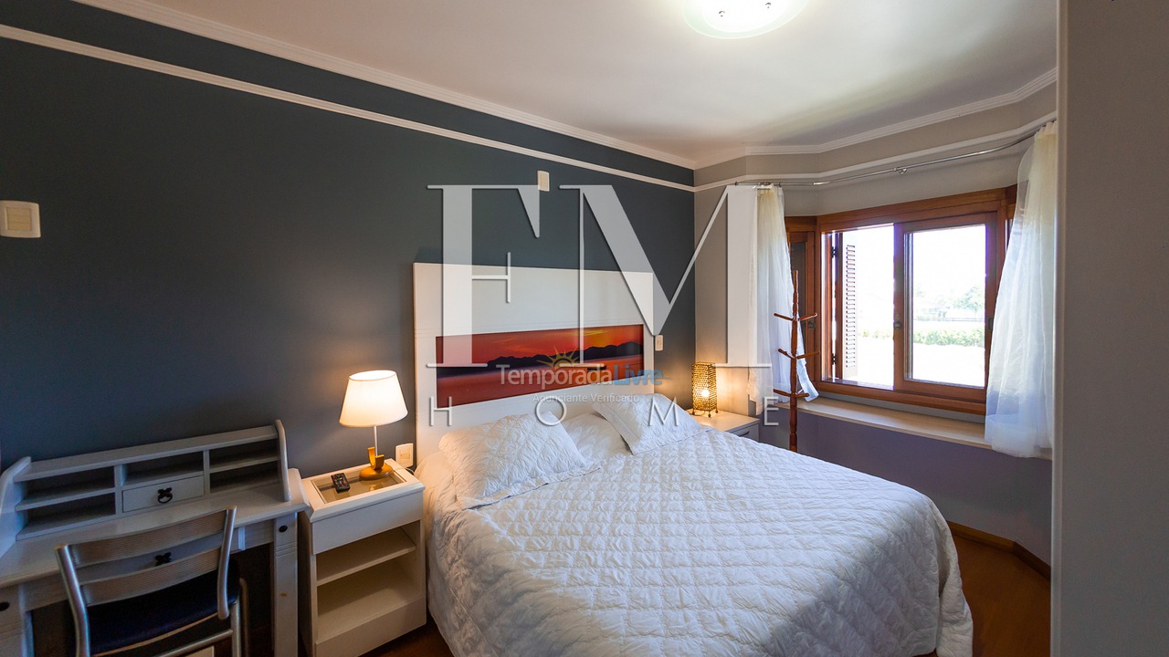 Casa para aluguel de temporada em Florianopolis (Jurerê Internacional)