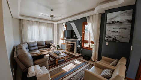 Ótima casa em Jurerê para 18 pessoas