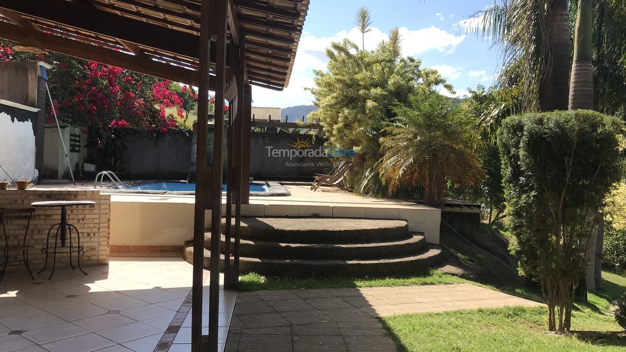 Chácara / sítio para aluguel de temporada em Santana do Paraíso (Boa Vista)