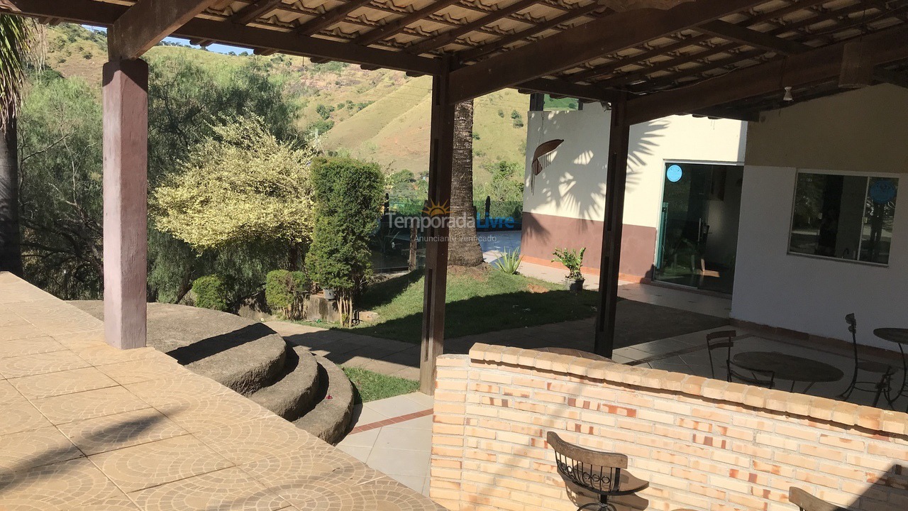Chácara / sítio para aluguel de temporada em Santana do Paraíso (Boa Vista)