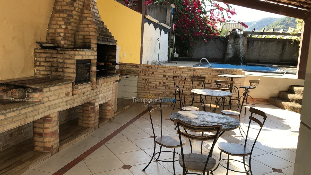 Chácara / sítio para aluguel de temporada em Santana do Paraíso (Boa Vista)