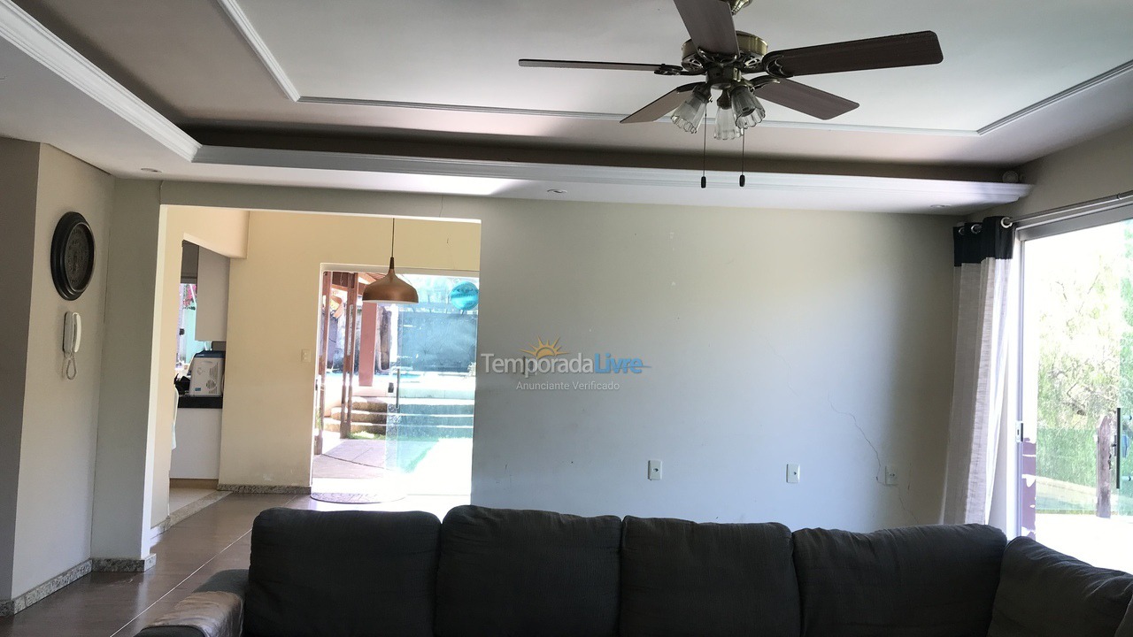 Chácara / sítio para aluguel de temporada em Santana do Paraíso (Boa Vista)