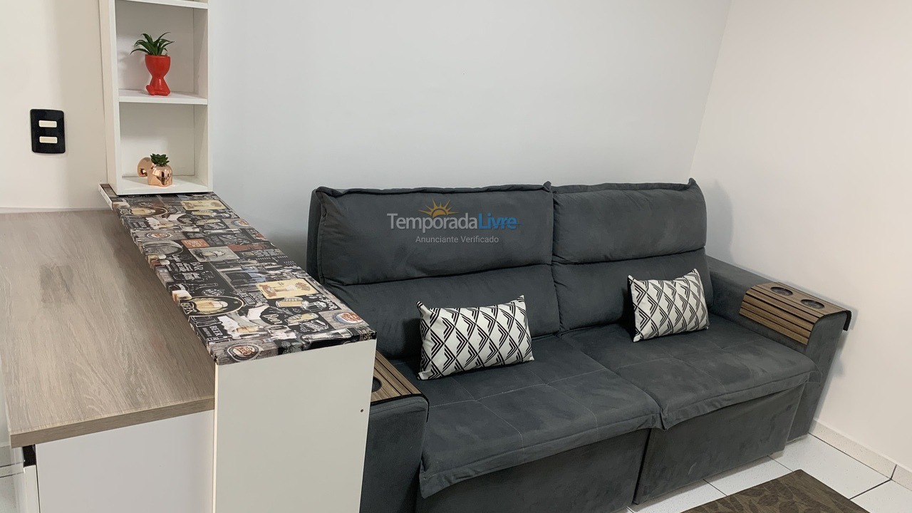 Apartamento para aluguel de temporada em Ubatuba (Ipiranguinha)