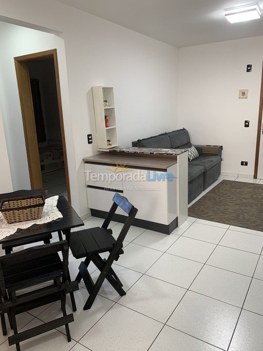 Apartamento para aluguel de temporada em Ubatuba (Ipiranguinha)