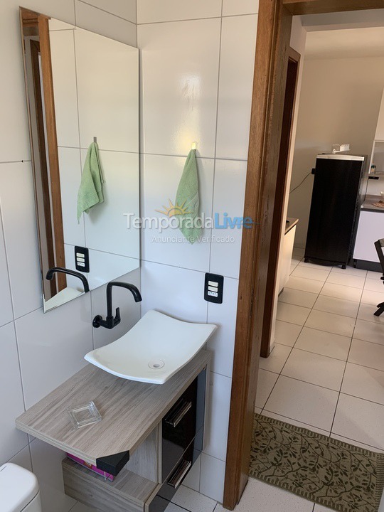 Apartamento para aluguel de temporada em Ubatuba (Ipiranguinha)