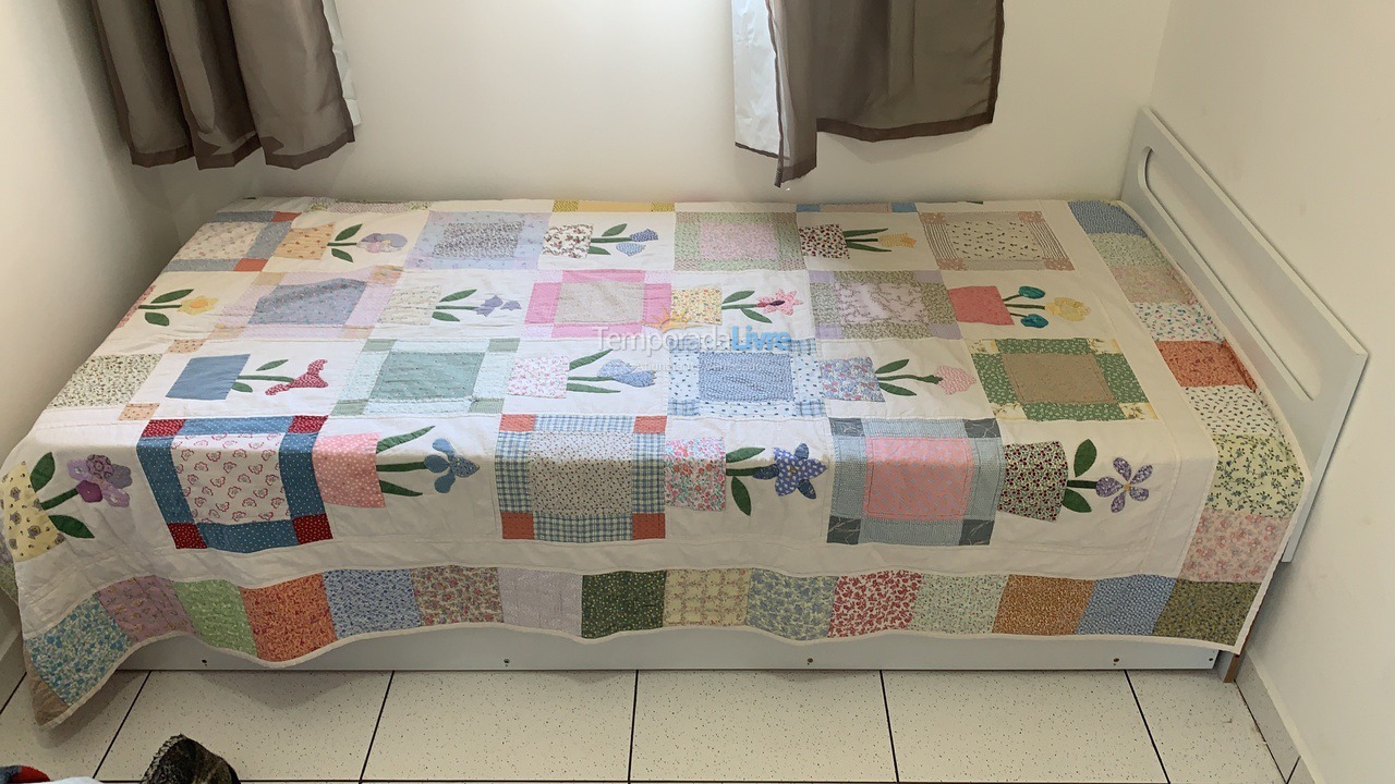 Apartamento para aluguel de temporada em Ubatuba (Ipiranguinha)