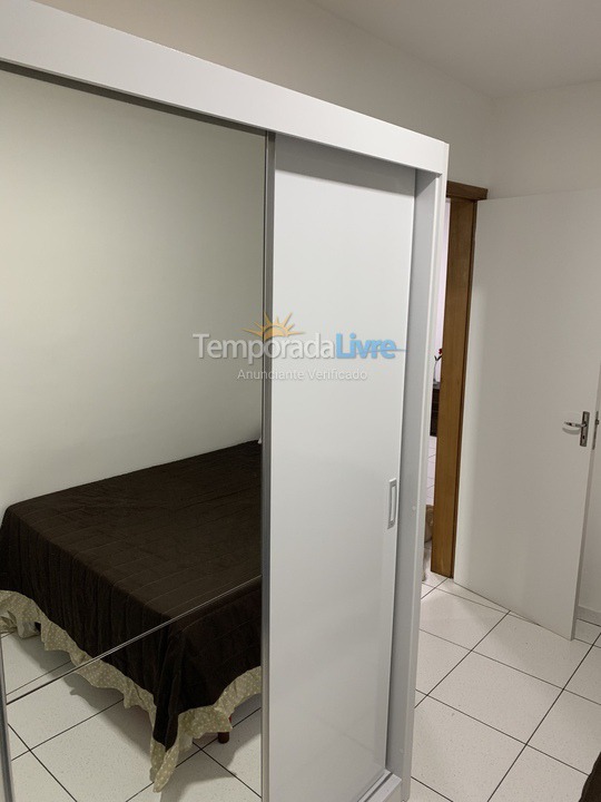 Apartamento para aluguel de temporada em Ubatuba (Ipiranguinha)