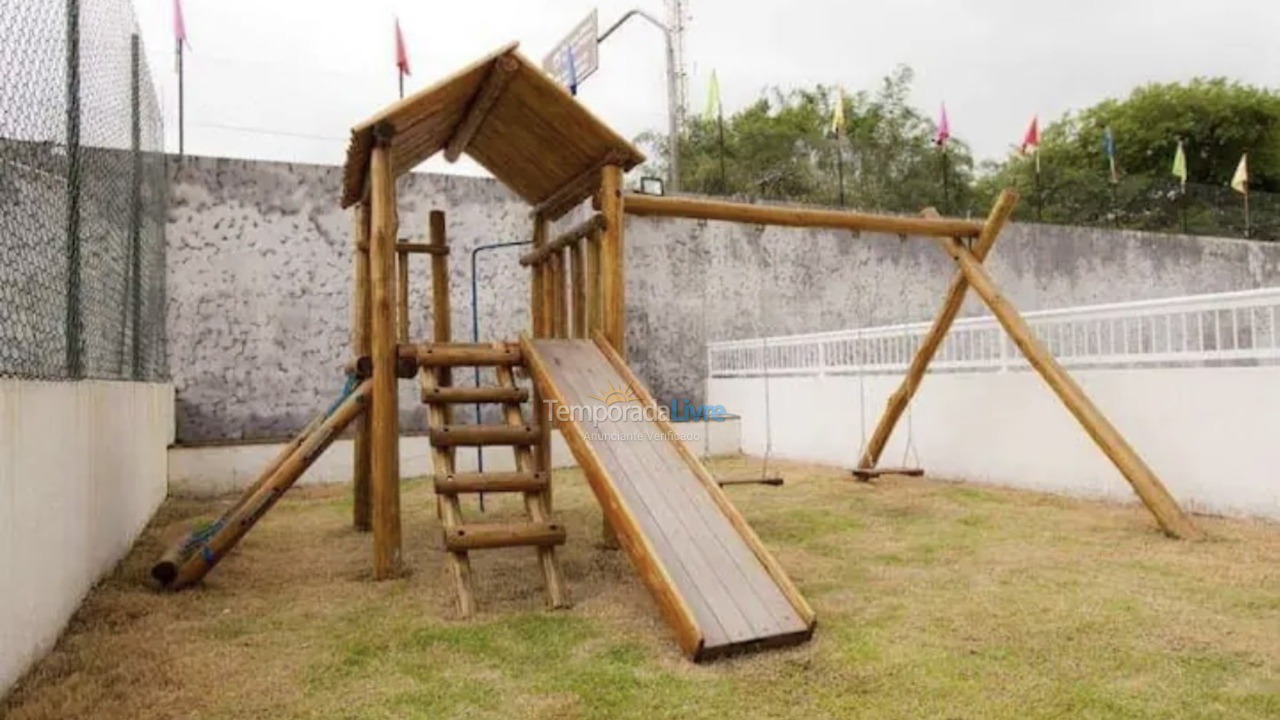 Apartamento para aluguel de temporada em Ubatuba (Ipiranguinha)