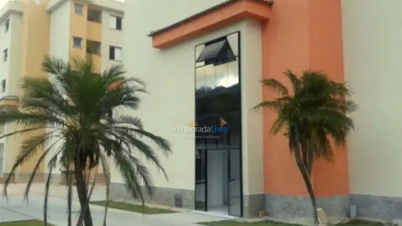 Apartamento para aluguel de temporada em Ubatuba (Ipiranguinha)