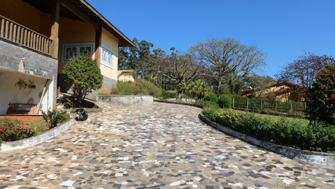 Casa em condomínio fechado, para reuniões de família e amigos