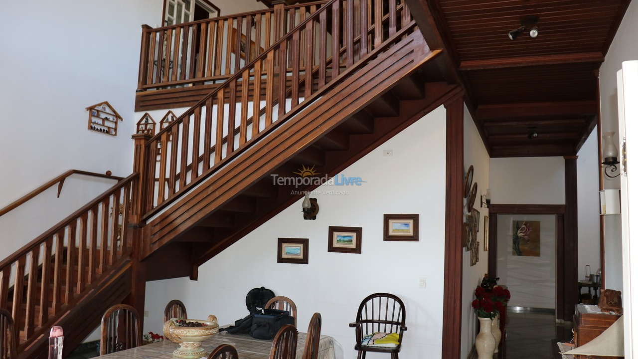 Casa para aluguel de temporada em Mairinque (Condomínio Vale do Sol)