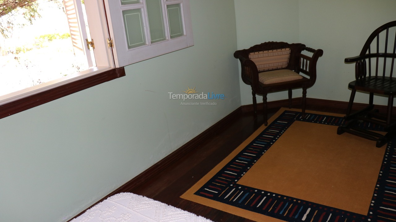 Casa para aluguel de temporada em Mairinque (Condomínio Vale do Sol)