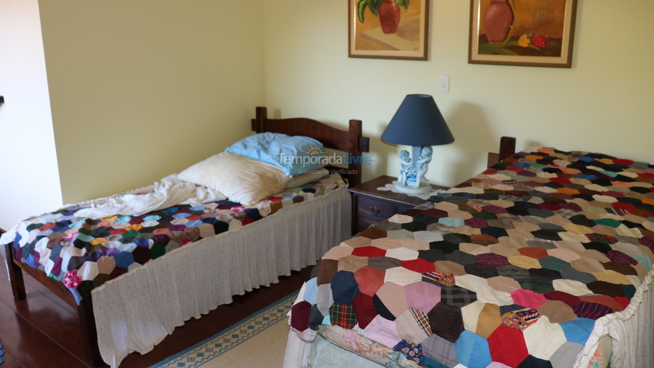 Casa para aluguel de temporada em Mairinque (Condomínio Vale do Sol)