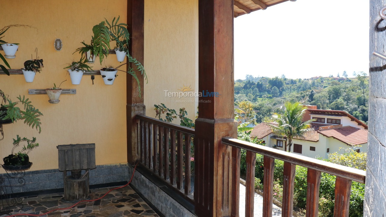 Casa para aluguel de temporada em Mairinque (Condomínio Vale do Sol)