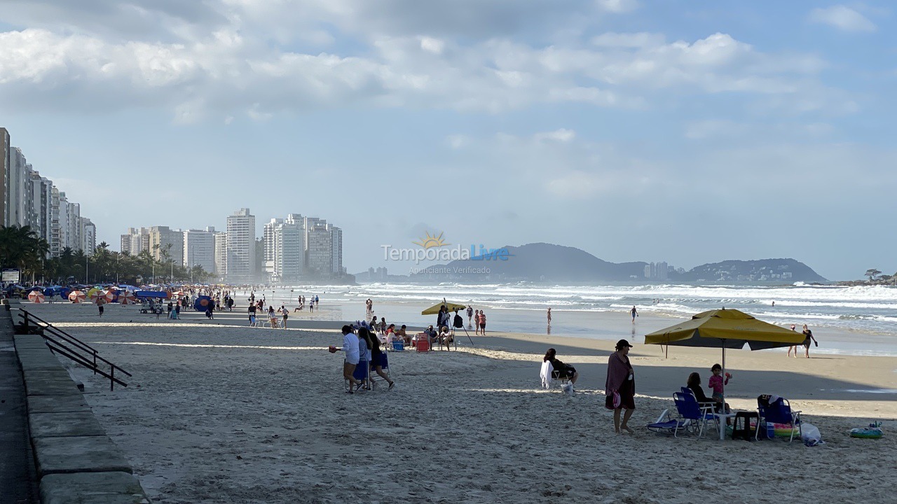 Apartment for vacation rental in Guarujá (Pitangueiras)