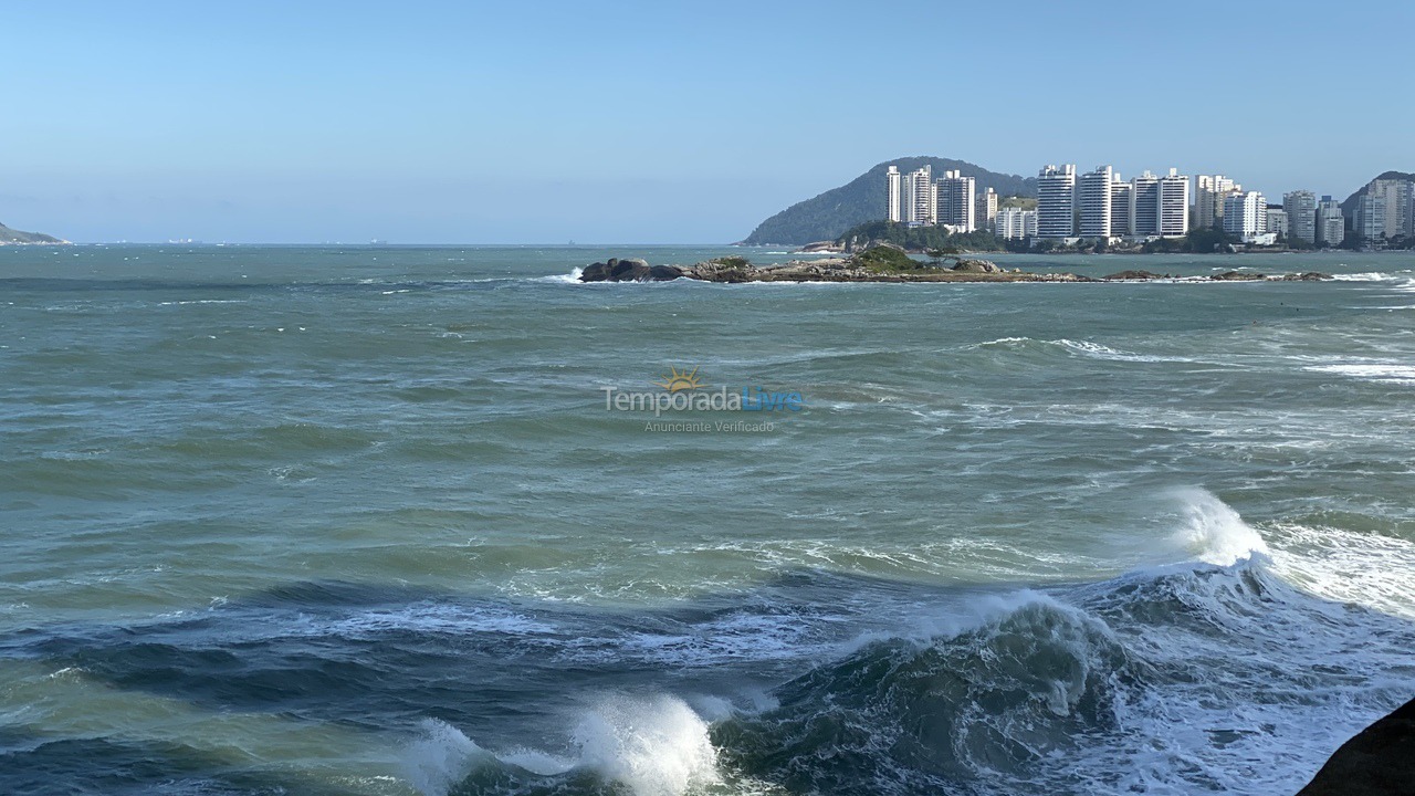 Apartment for vacation rental in Guarujá (Pitangueiras)