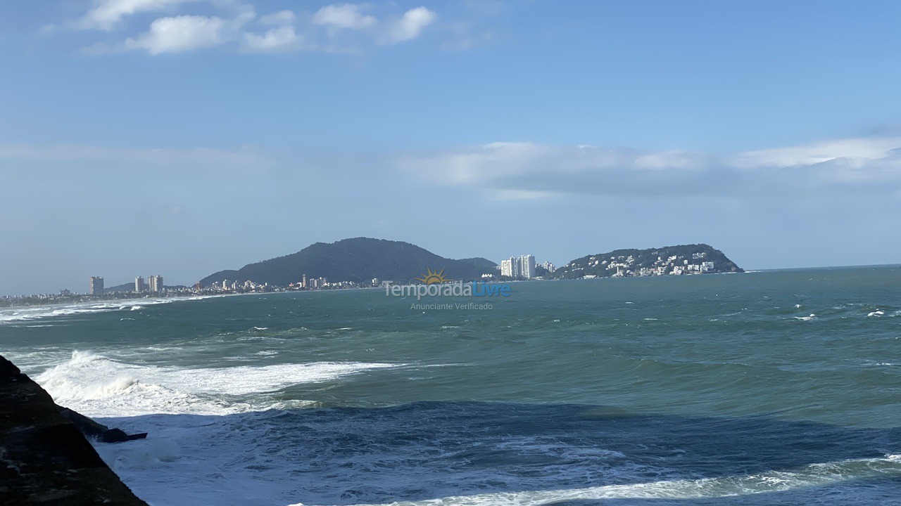 Apartment for vacation rental in Guarujá (Pitangueiras)