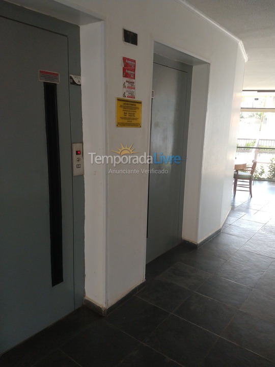 Apartamento para aluguel de temporada em Caraguatatuba (Martim de Sá)