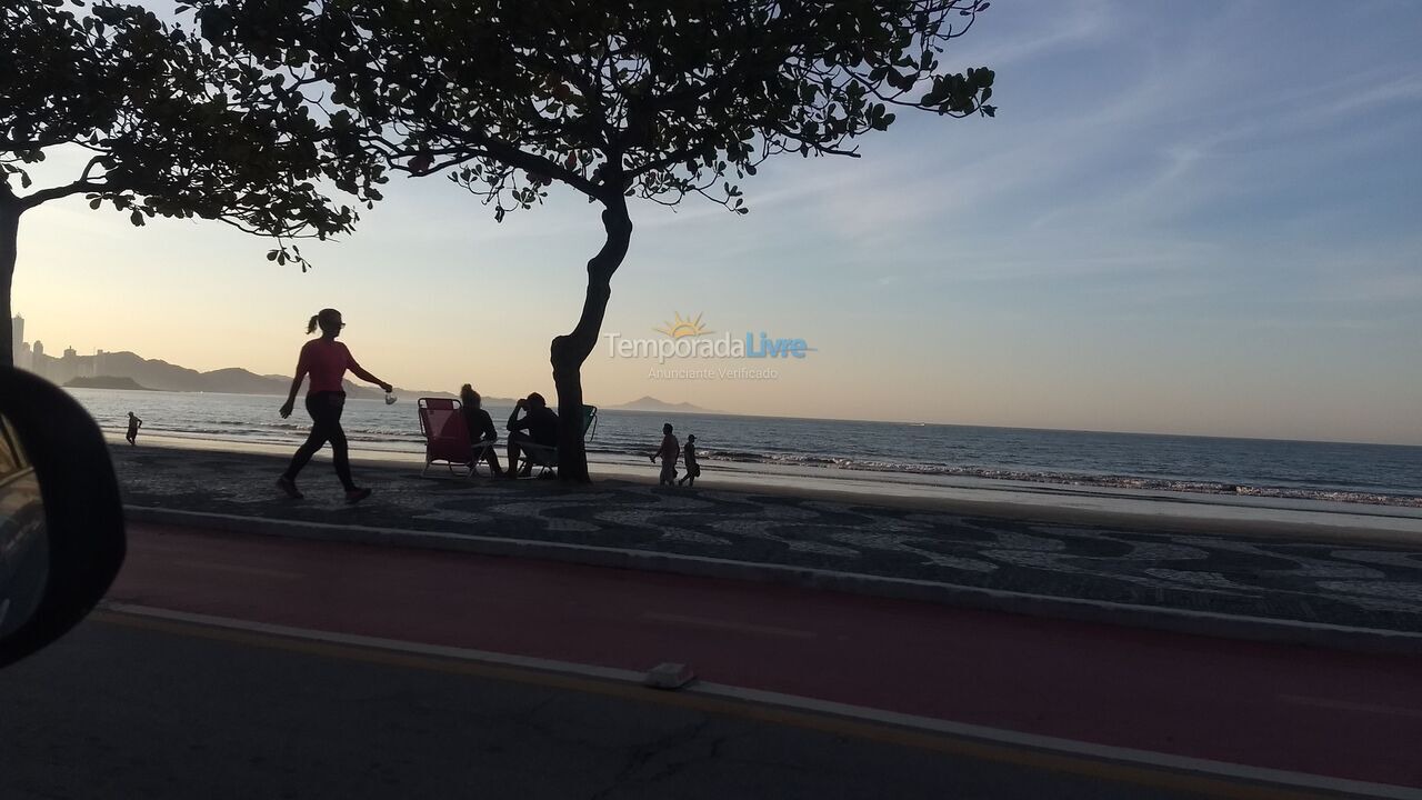 Apartamento para aluguel de temporada em Balneário Camboriú (Barra Sul)