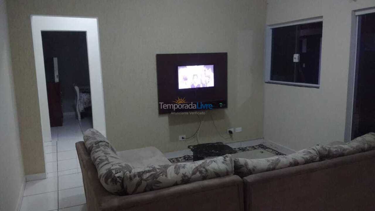 Granja para alquiler de vacaciones em Lindóia (Rua Mário Quintana N 76)