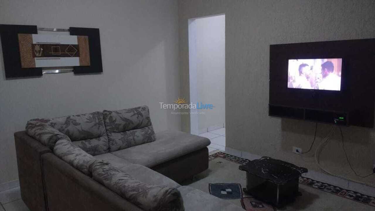 Granja para alquiler de vacaciones em Lindóia (Rua Mário Quintana N 76)