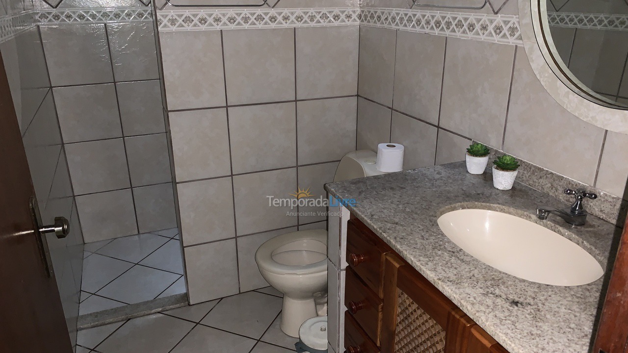 House for vacation rental in Ubatuba (Praia do Lázaro)