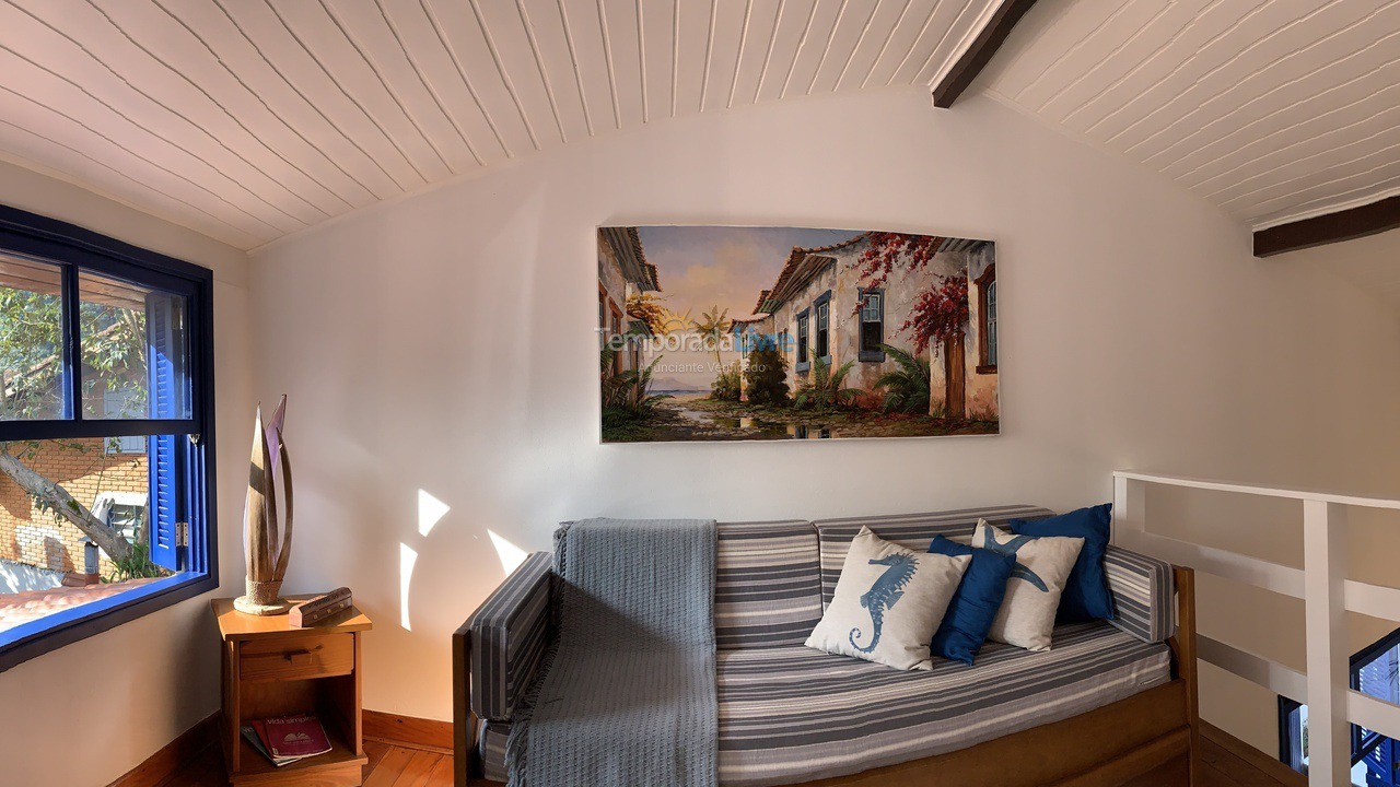 House for vacation rental in Ubatuba (Praia do Lázaro)