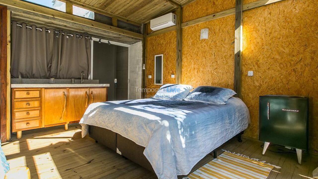 Casa para aluguel de temporada em Palhoça (Guarda do Embaú)