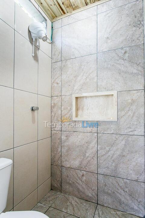 Casa para aluguel de temporada em Palhoça (Guarda do Embaú)