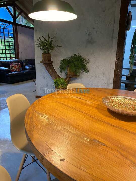 Chácara / sítio para aluguel de temporada em Mateus Leme (Terra Fértil)