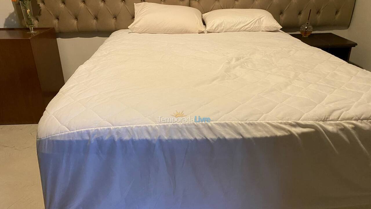 Chácara / sítio para aluguel de temporada em Mateus Leme (Terra Fértil)