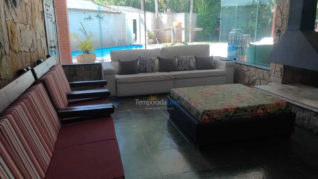 Casa para aluguel de temporada em Bertioga (Praia de Guaratuba)