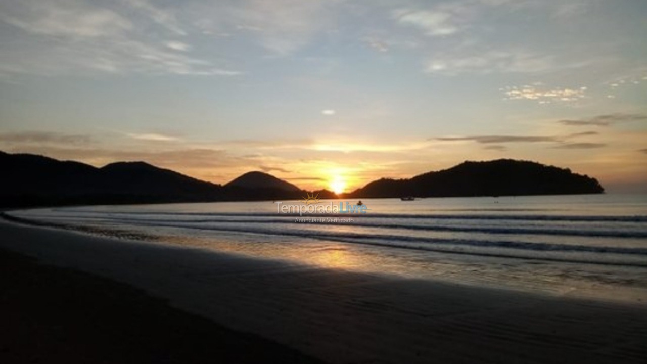 Casa para aluguel de temporada em Ubatuba (Pereque Açu)