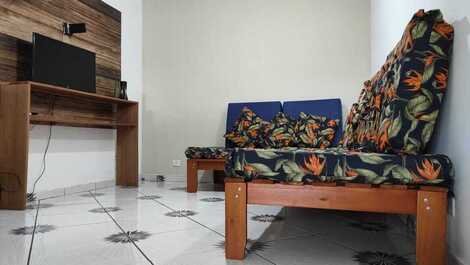 Casa a 120 metros da praia.