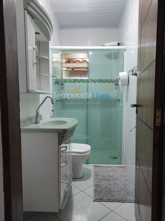 Casa para aluguel de temporada em Ubatuba (Pereque Açu)