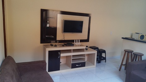 Alugo Casa com Piscina em Mongaguá para Temporada