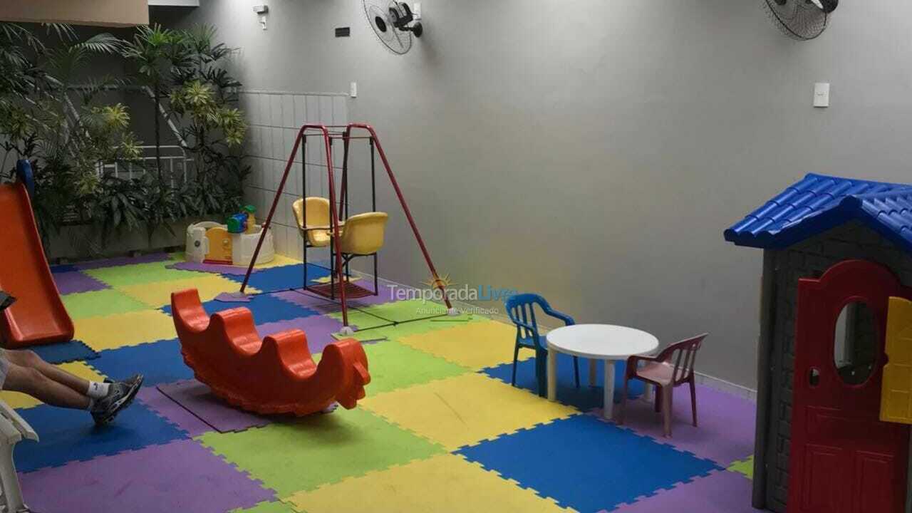 Apartment for vacation rental in Guarujá (Pitangueiras)