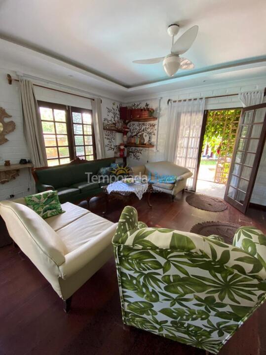 House for vacation rental in Palhoça (Guarda do Embaú)