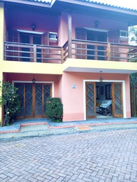 RESIDENCIAL JUQUEHY - Condomínio Fechado - 3 DORM