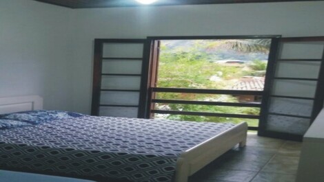 Ubatuba 4 suites Praia Enseada para familias con wifi