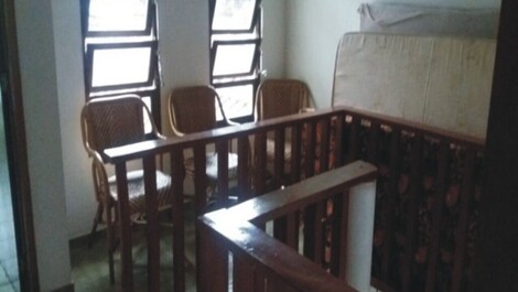 Ubatuba 4 suites Praia Enseada para familias con wifi