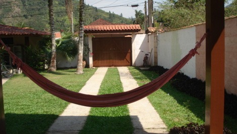 Ubatuba 4 suites Praia Enseada para familias con wifi