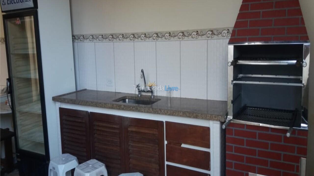 Casa para alquiler de vacaciones em Ubatuba (Enseada)