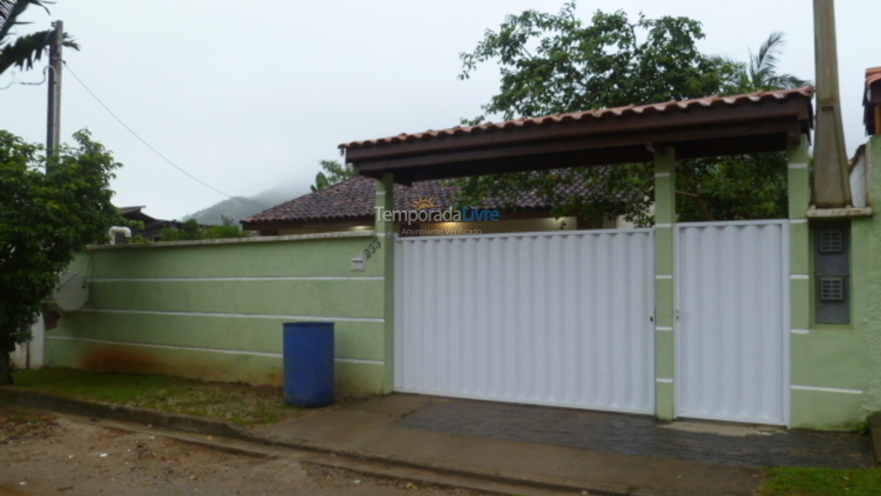 Casa para alquiler de vacaciones em Ubatuba (Enseada)