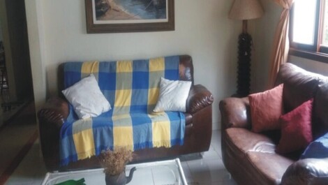 Cómoda casa 3 dormitorios 3 baños playa ensenada Ubatuba cod 152