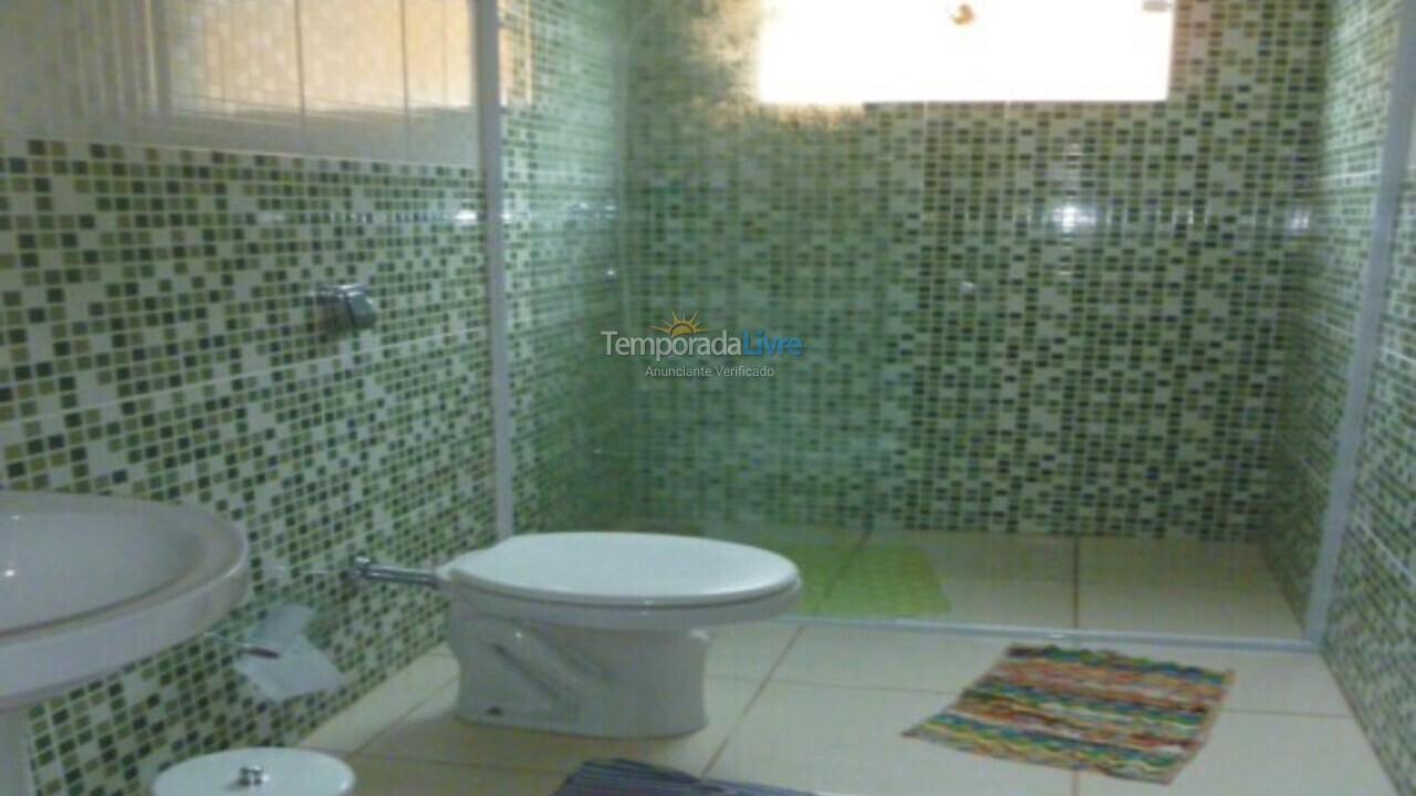 Casa para alquiler de vacaciones em Ubatuba (Enseada)