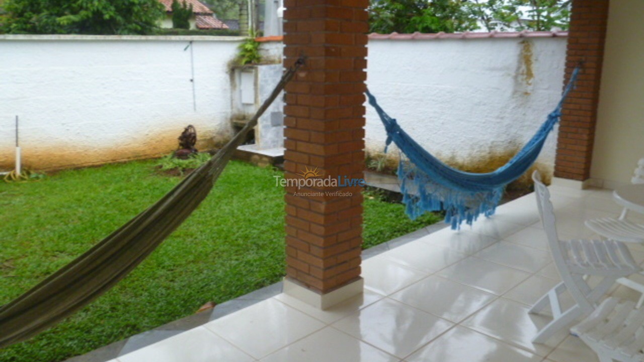 Casa para alquiler de vacaciones em Ubatuba (Enseada)